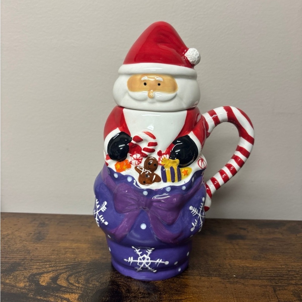 Santa Mug With Lid